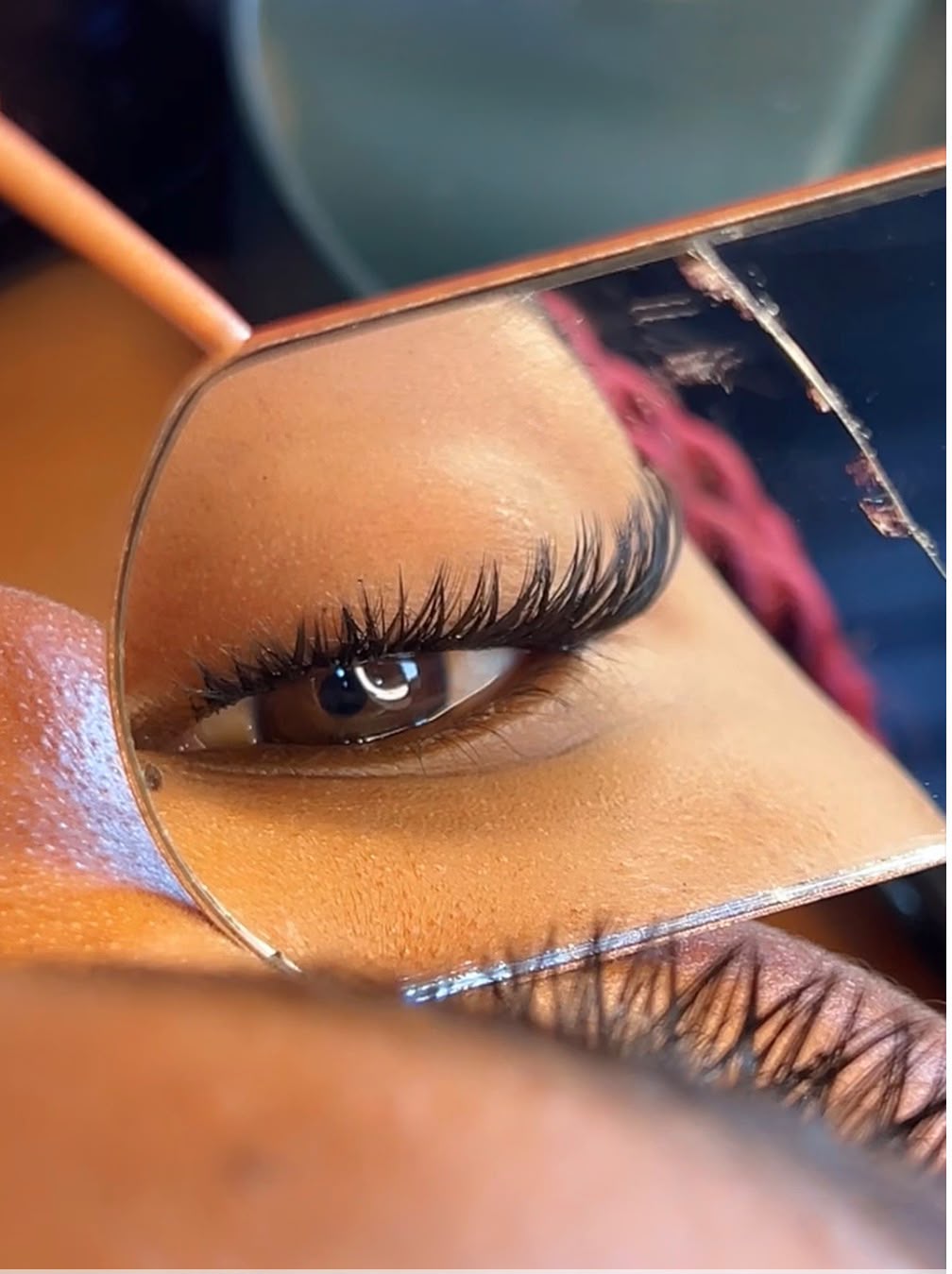 Cat eye lashes